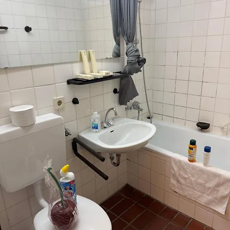 Schwarzwaldtraum Mit Baustellenpreis Ohne Balkon Aber Mit Kurtaxe! Apartment